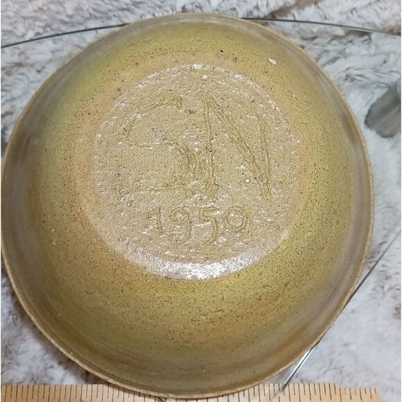 1950 Handmade vintage pottery bowl. Signed - Picture 7 of 8